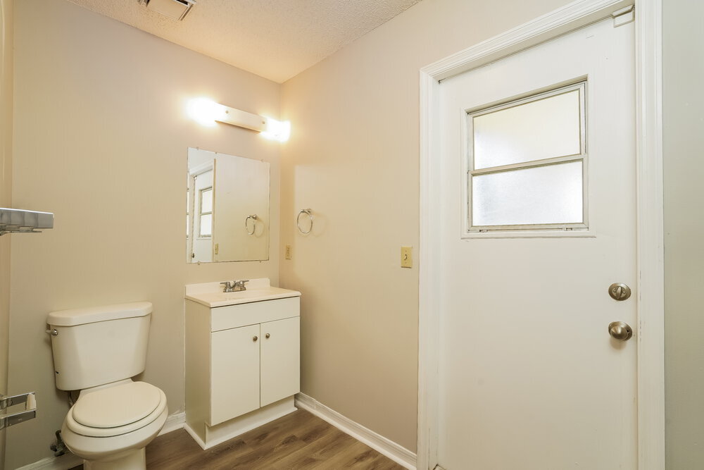 Building Photo - 6514 Flora Way