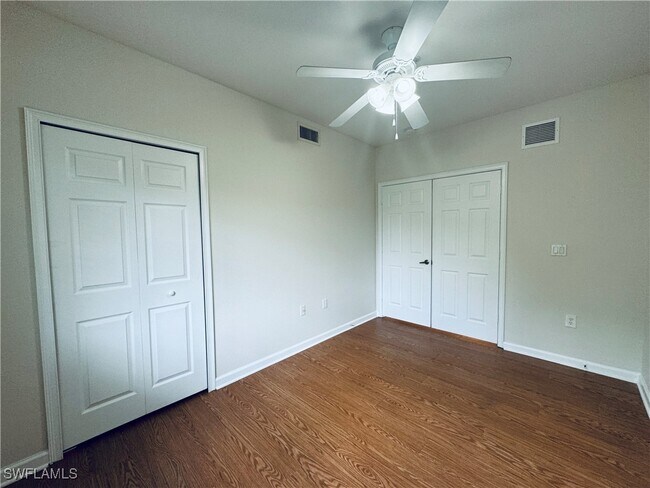 Building Photo - 13100 Bella Casa Cir