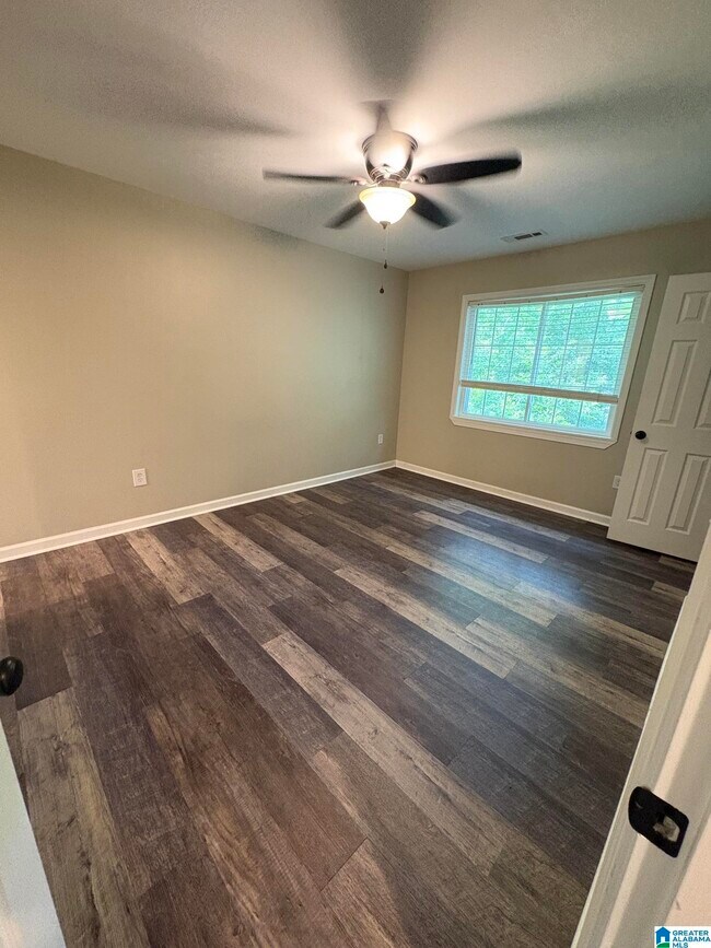 Building Photo - 2087 Montreat Cir