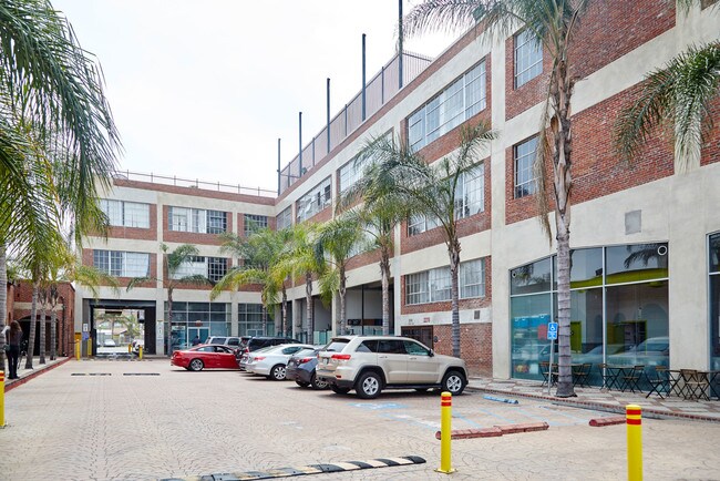 Primary Photo - Texere Plaza Lofts