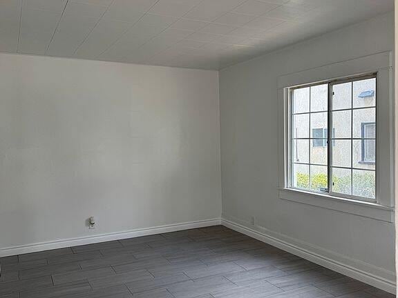 Building Photo - 1076 Mira Mar Ave