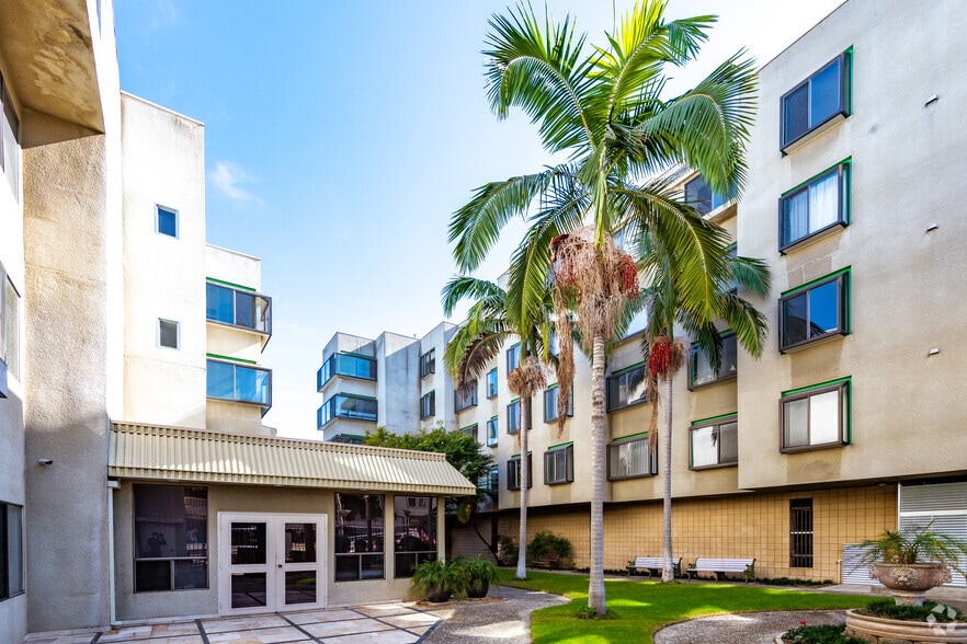 Park Glenview Apartments 55+ Community 3761 Park Boulevard Way