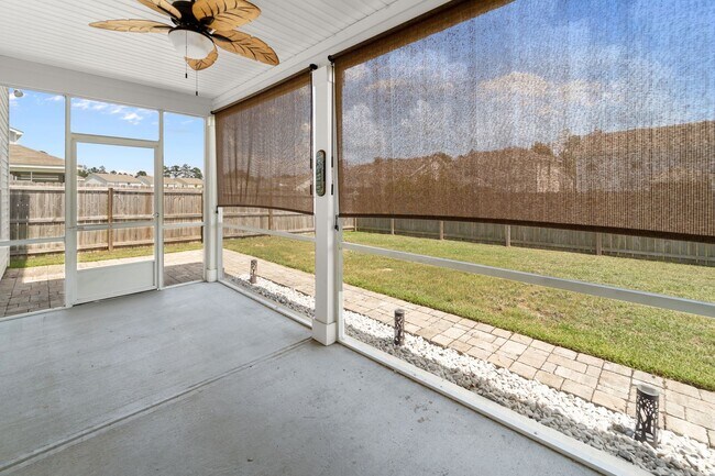 Building Photo - Spacious 5-Bedroom Home in The Palms at New Hampstead with Office & Screened Porch