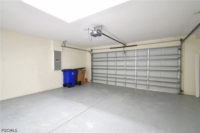 Building Photo - 4808 Fairloop Run