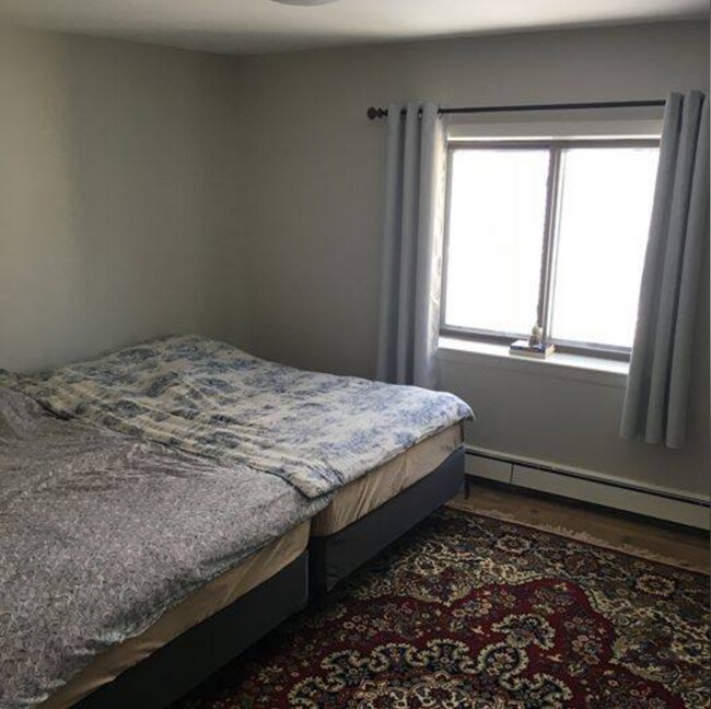 Building Photo - 1030 Bennington St