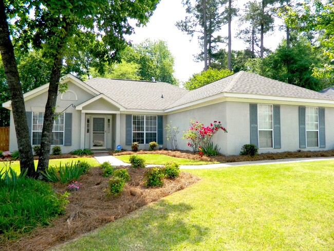 Building Photo - 1099 Maple Ridge Ct