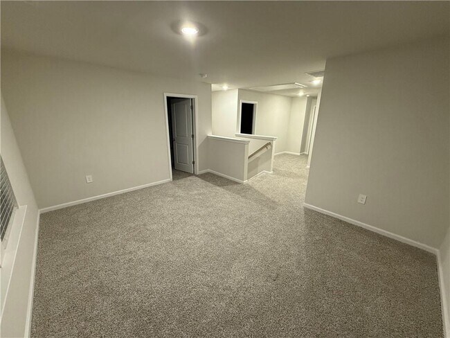 Building Photo - 2044 Avalon Rdg