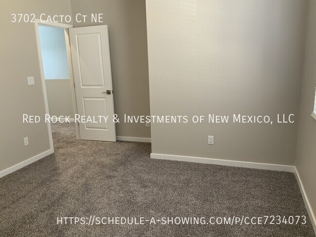 Building Photo - 3702 Cacto Ct