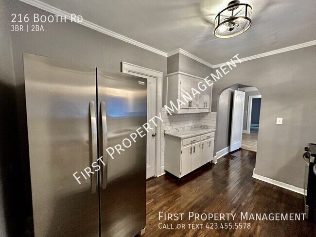 Building Photo - 216 Booth Rd