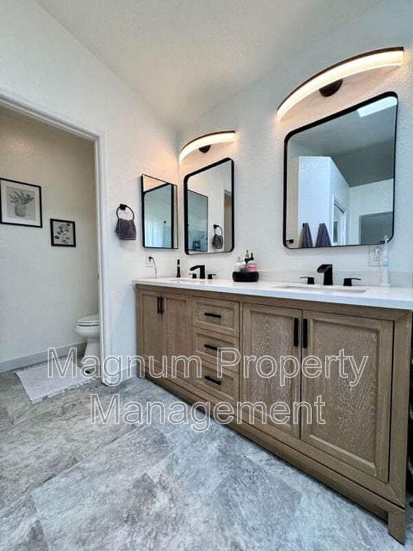 Building Photo - 25211 Corte Sombrero