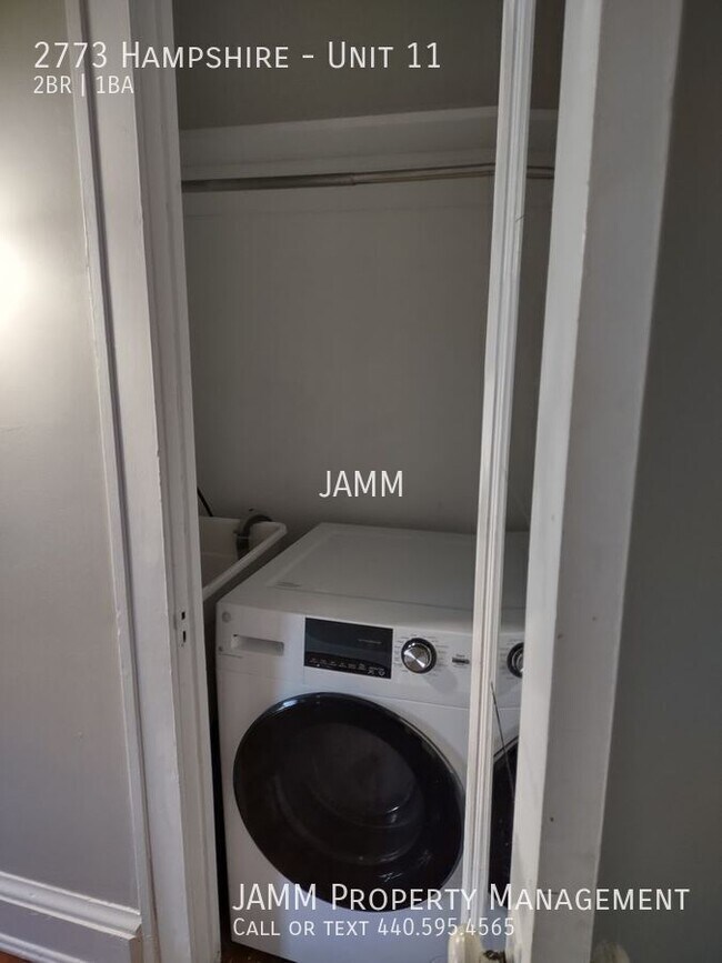 Building Photo - 2773 Hampshire-Unit 11