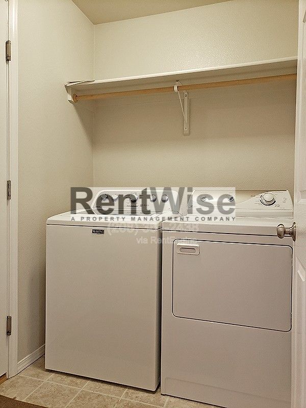 Building Photo - 12343 W Abram Dr