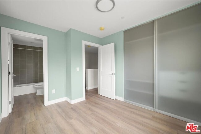 Building Photo - 1317 Punta Gorda St