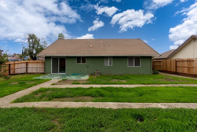 Building Photo - 101 Citrus Ave