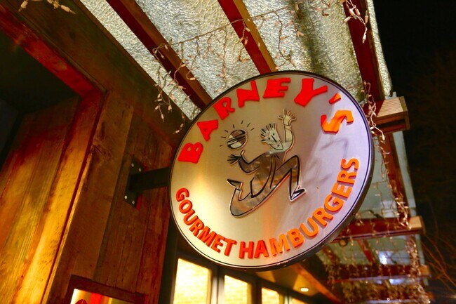 Building Photo - 22 Moss Ave