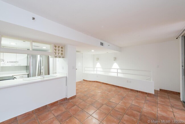 Building Photo - 2801 Florida Ave