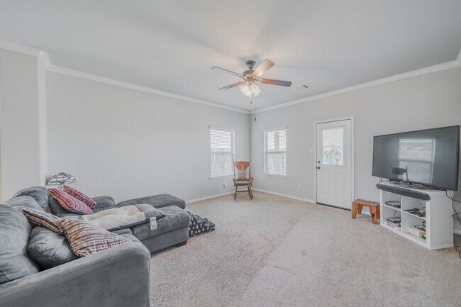Building Photo - 3417 Fawnwood Dr