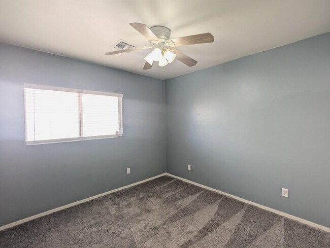 Building Photo - Newly Remodeled Rancho Sahuarita Rental!
