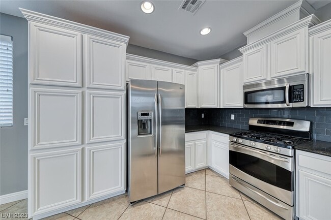 Building Photo - 5318 Hollymead Dr