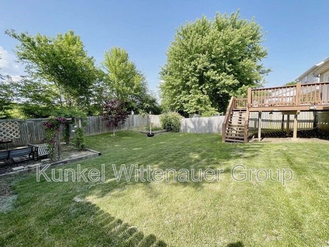 Building Photo - 2746 Brookrun Dr