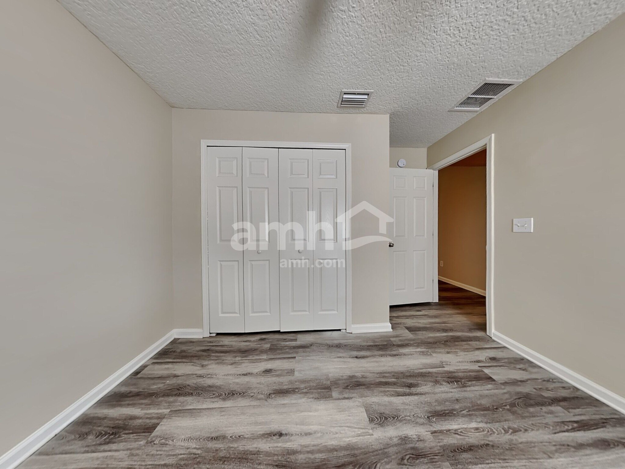 Building Photo - 947 Silver Spring Ct