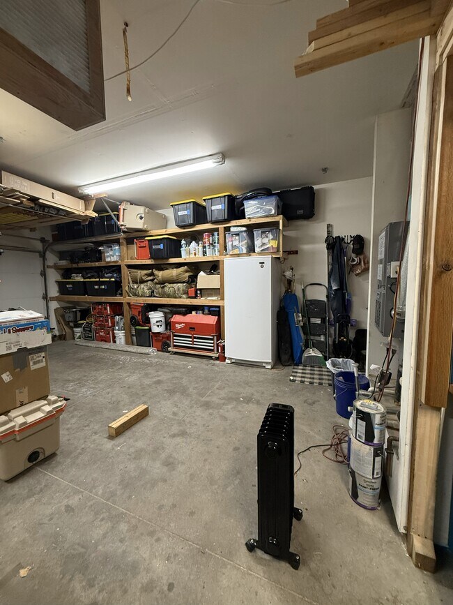 Building Photo - 443 NW Sandpiper Ave