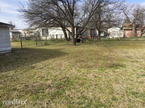 Building Photo - 4 br, 2 bath House - 1116 D Street