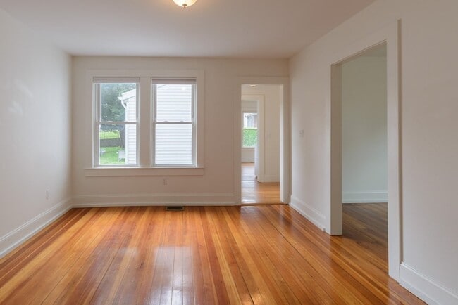 Building Photo - 3 Westerly St