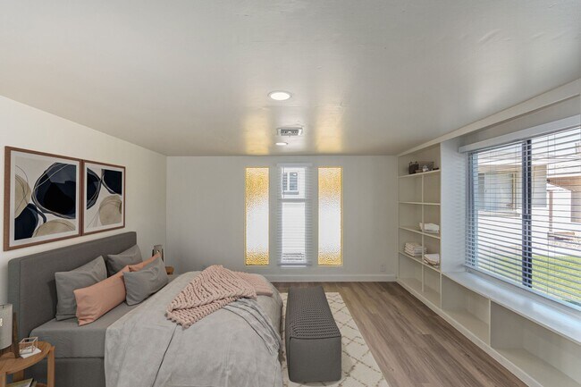 Building Photo - 1 Bed | 1 Bath -  Central Tempe Courtyard Style Unit