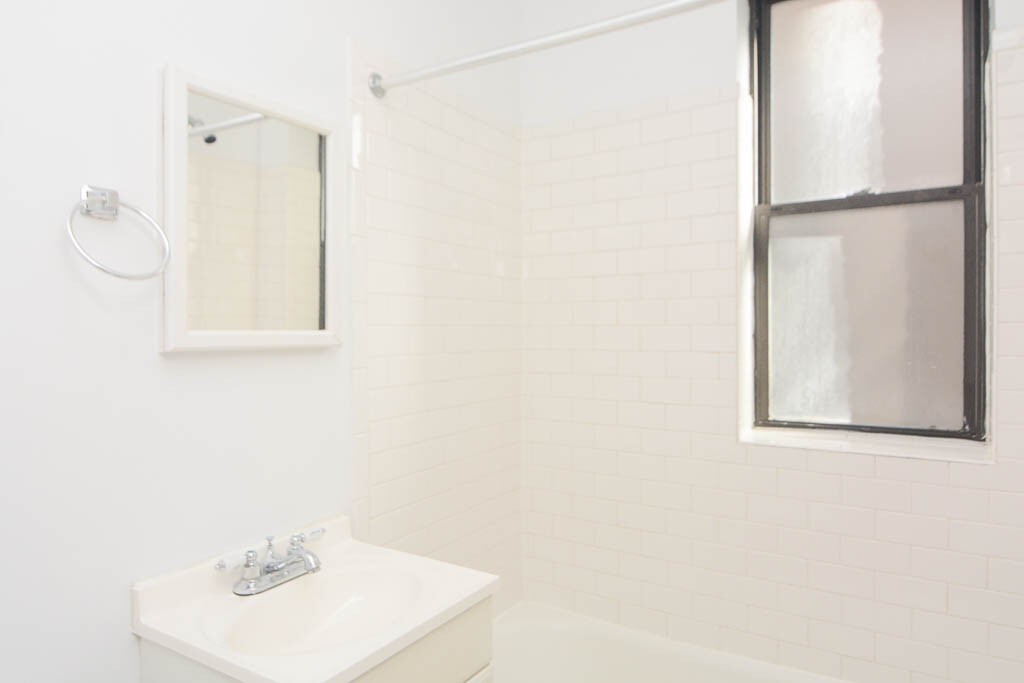 Building Photo - 1742 N Humboldt Blvd