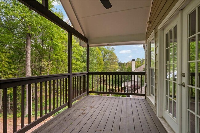 Building Photo - 6285 Sterling Dr