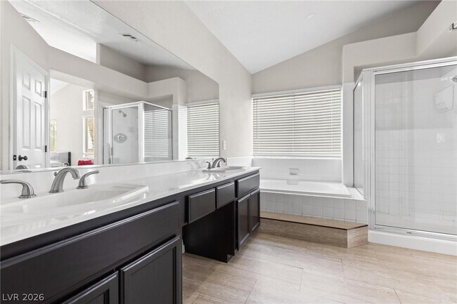 Building Photo - 3402 Classic Bay Ln