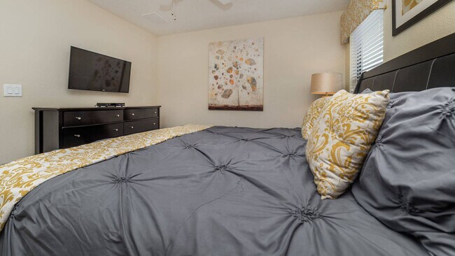 Building Photo - 1506 Moon Valley Dr