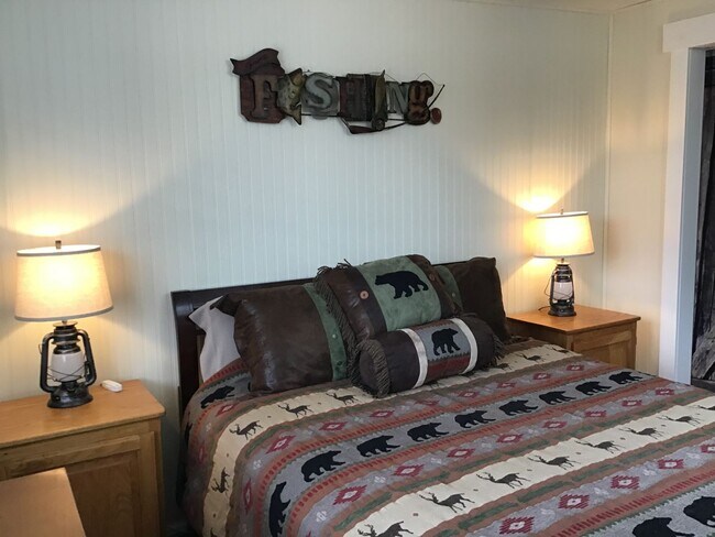 Building Photo - For Rent: Fully Furnished Barndominium dow...