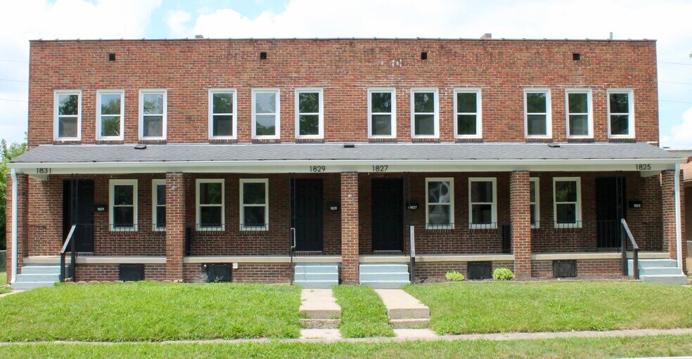 Building Photo - 1827 S Champion Ave