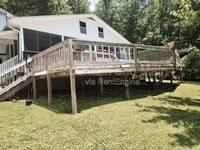 Building Photo - 488 Lake Hosea Dr