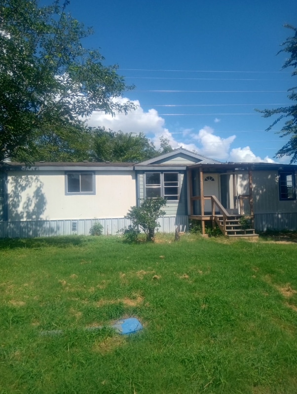 Building Photo - 412 Greenfield Dr