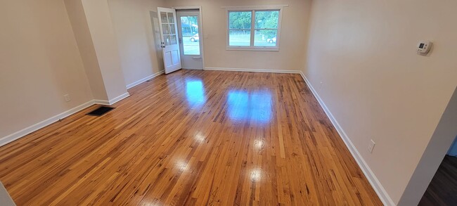 Main Living Room - 5449 Cosgray Rd