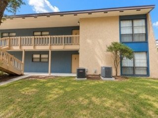 Building Photo - 2811 SW Archer Rd