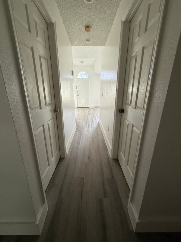 Building Photo - 6921 Long Needle Ct