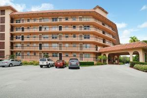 Building Photo - 2871 N Ocean Blvd