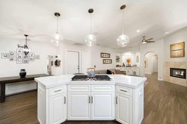Building Photo - 76941 Coventry Cir