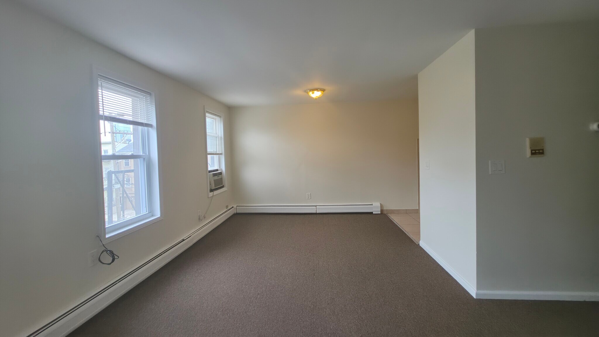 Building Photo - 77 Colgate St