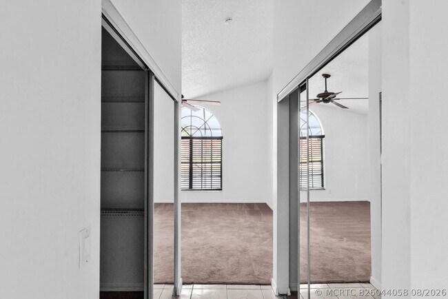 Building Photo - 12382 Pleasant Green Way