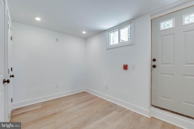 Building Photo - 4220 Baltimore Ave