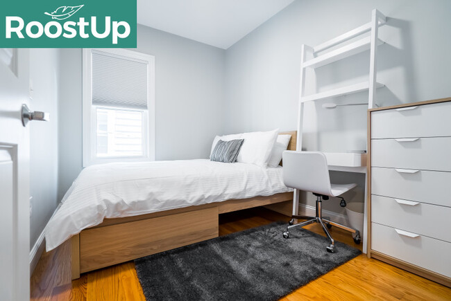 Building Photo - Furnished Private Bedroom in Cambridge