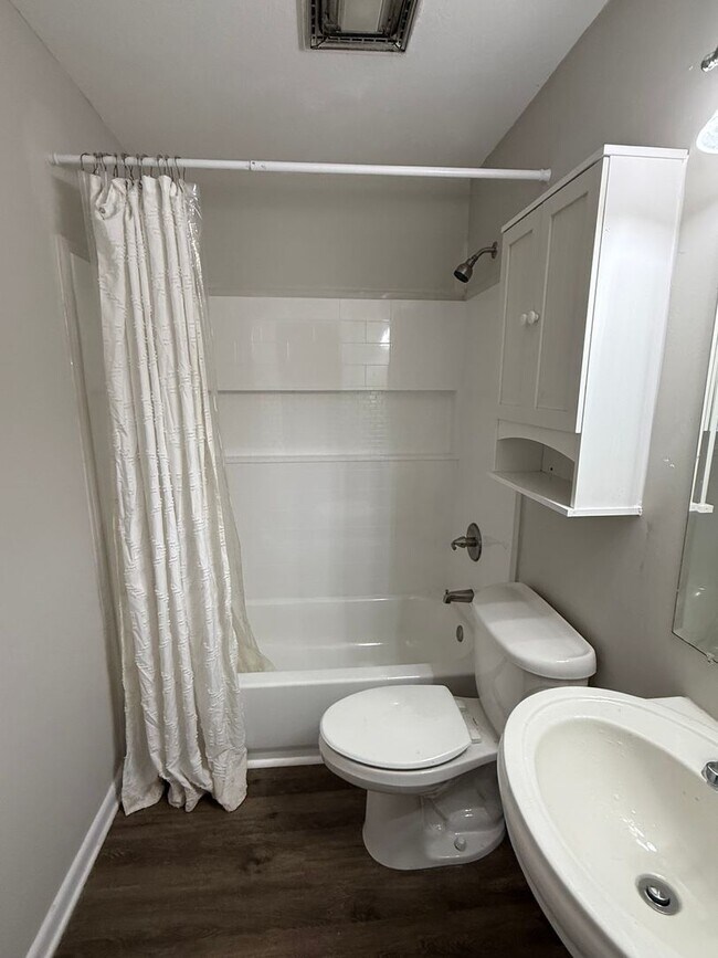 Building Photo - Updated 3-Bedroom Home in Ocean Springs!