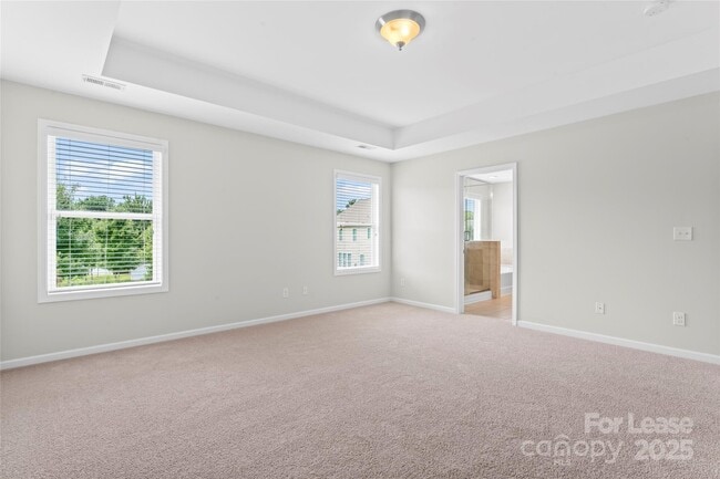 Building Photo - 1037 Jack Pine Rd