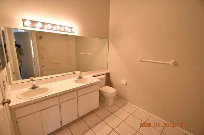 Building Photo - 5938 Bayside Key Dr