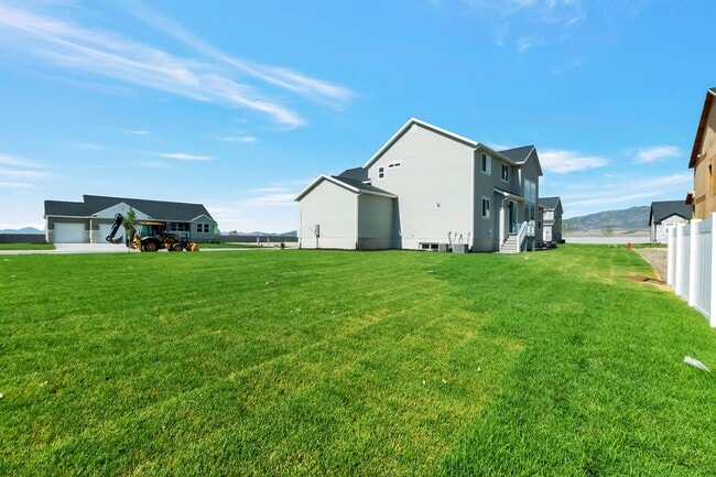 Building Photo - SPECTACULAR VIRTUALLY NEW HOME IN SOUGHT A...